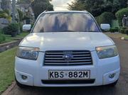 Subaru Forester 2006 White for sale