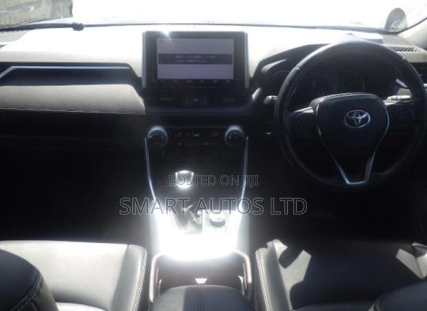 Toyota RAV4 Limited AWD 2019 Blue