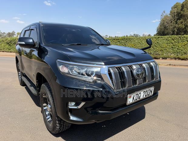 Toyota Land Cruiser Prado 2018 Black