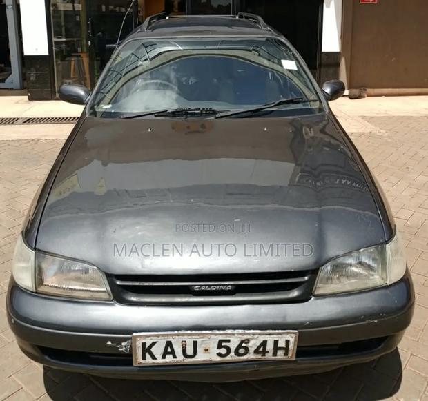 Toyota Caldina 1998 Gray