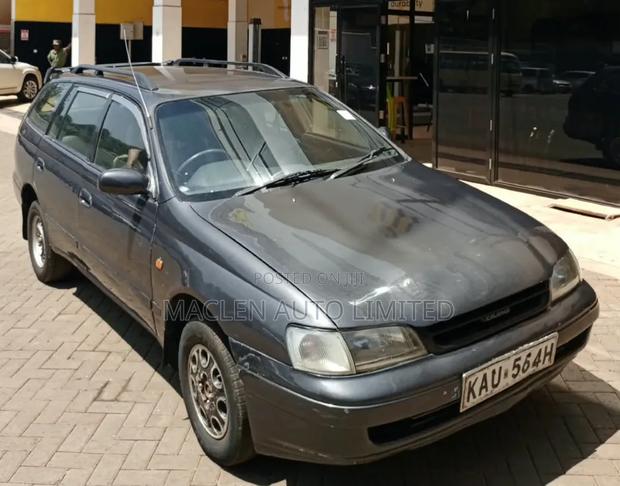 Toyota Caldina 1998 Gray