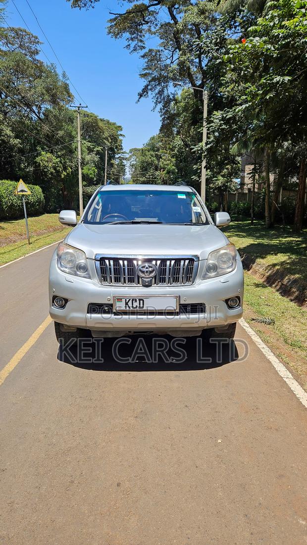 Toyota Land Cruiser Prado 3.0 D-4D 5dr 2009 Silver
