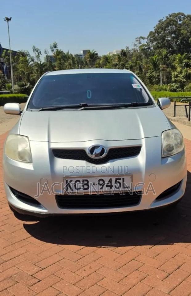 Toyota Auris 2008 Silver