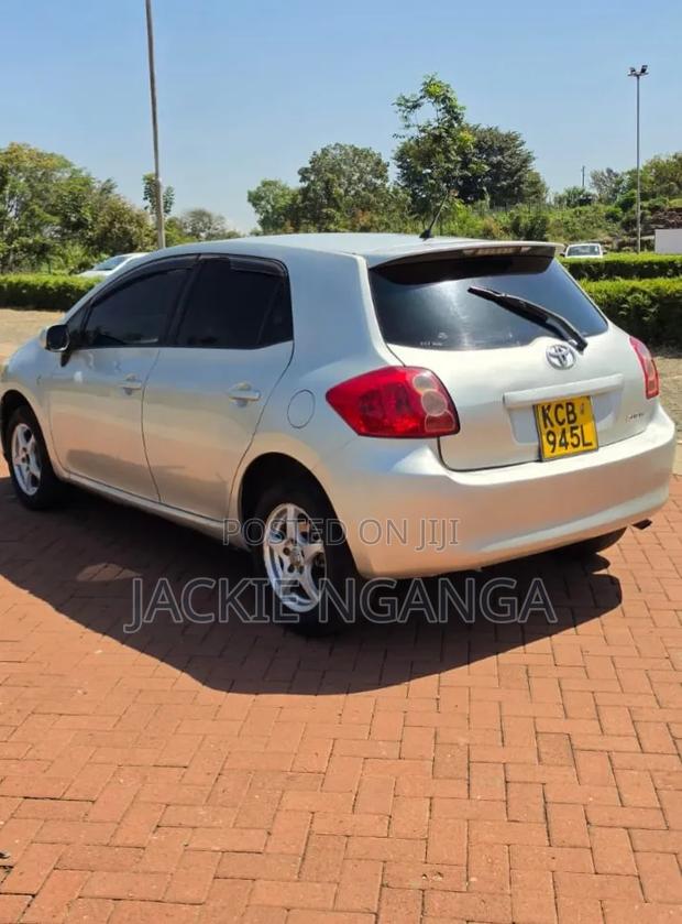Toyota Auris 2008 Silver