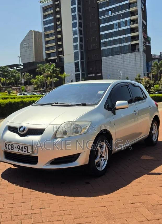 Toyota Auris 2008 Silver