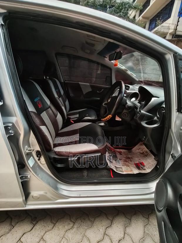 Honda Fit 2011 Silver
