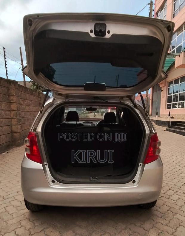Honda Fit 2011 Silver