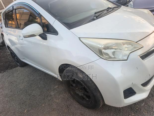 Toyota Ractis 2010 White