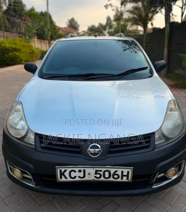 Nissan Advan 2015 Silver