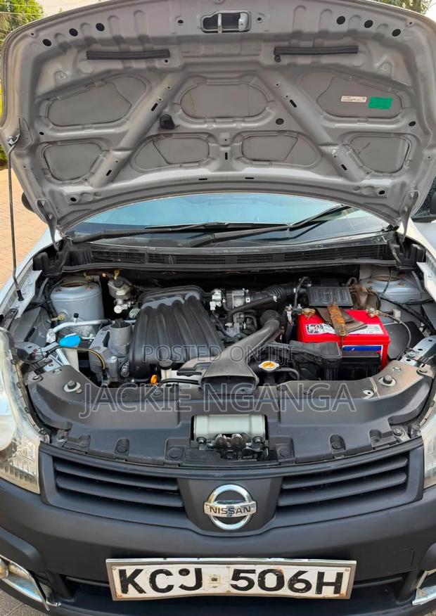 Nissan Advan 2015 Silver