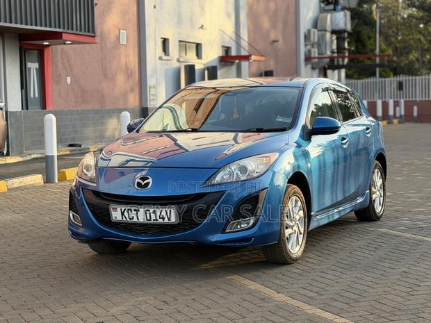Mazda Axela 2012 Blue