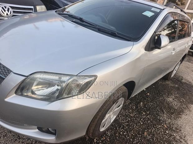 Toyota Corolla Fielder 2008 White