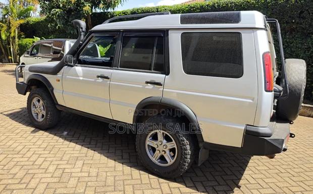 Land Rover Discovery 2005 Silver