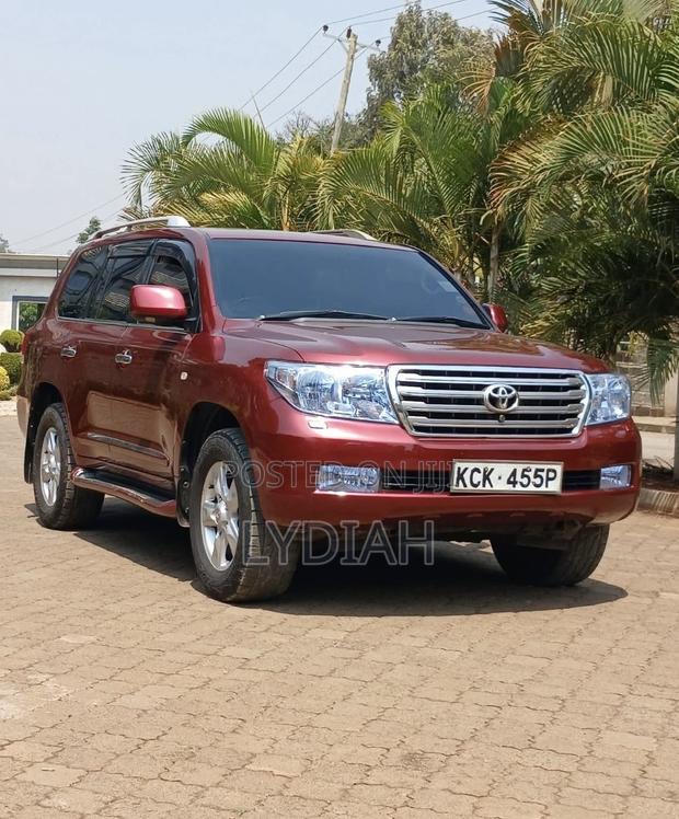 Toyota Land Cruiser 2010 Maroon