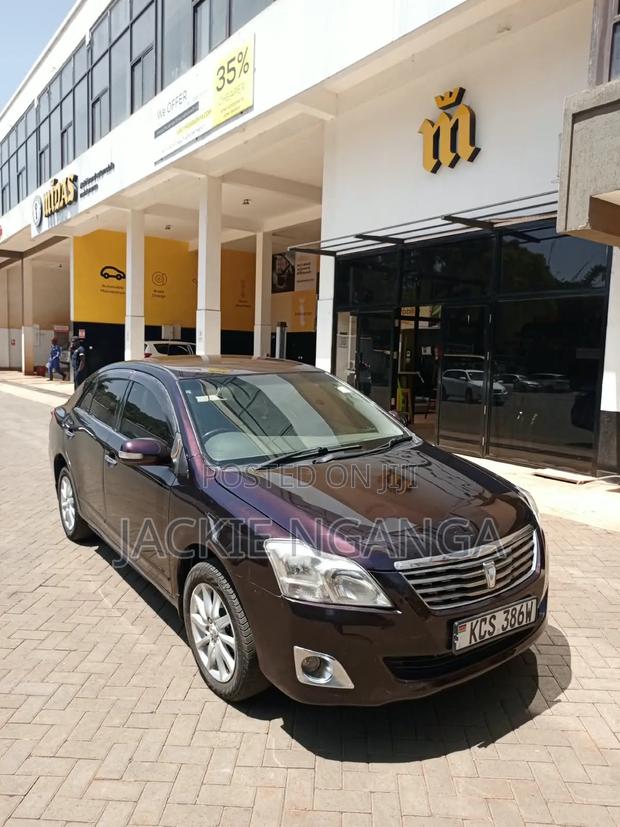 Toyota Premio 2011 Maroon