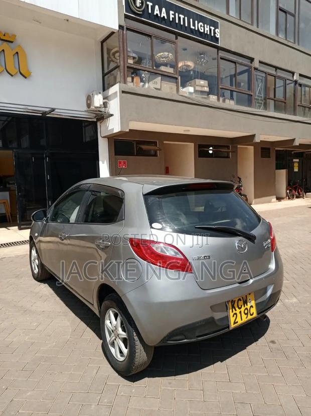 Mazda Demio 2012 Silver