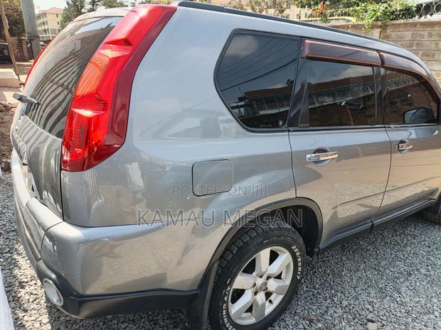 Nissan X-Trail 2011 Silver