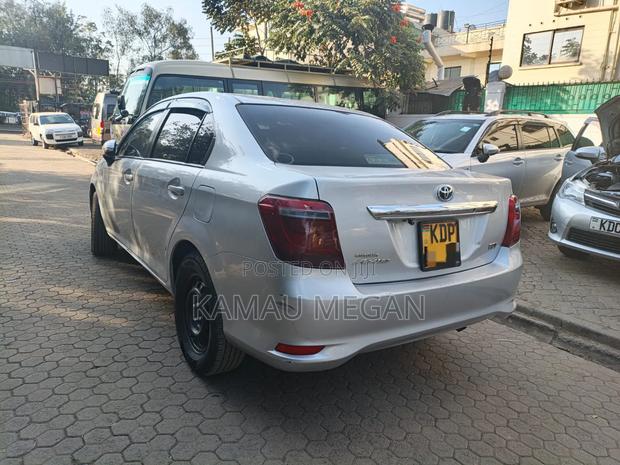Toyota Axio 2018 Silver