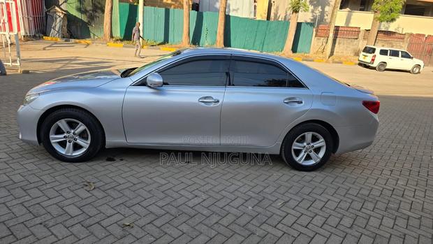 Toyota Mark X 2009 Silver