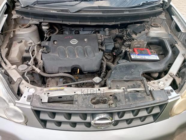 Nissan X-Trail 2011 Silver