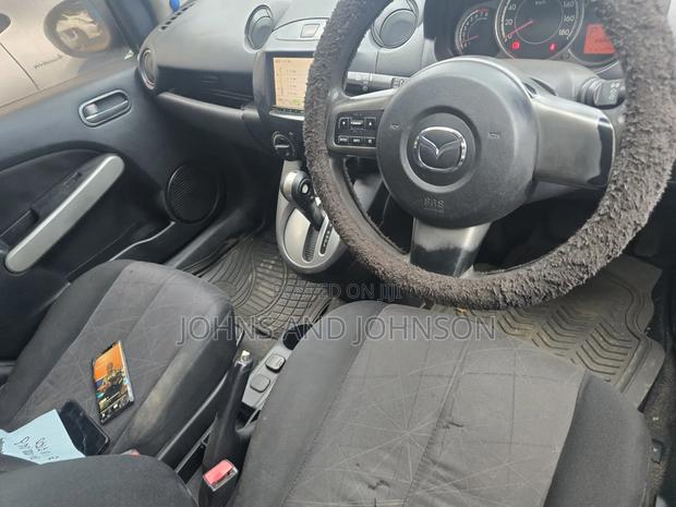 Mazda Demio 2013 Black