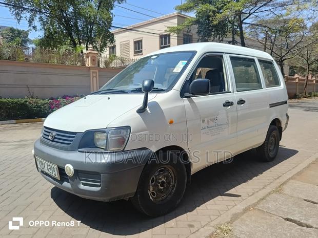 Toyota TownAce 2007 Off white