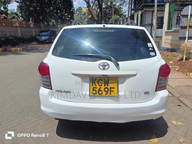 Toyota Corolla Fielder 2012 White