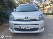 Toyota Voxy 2011 Silver for sale