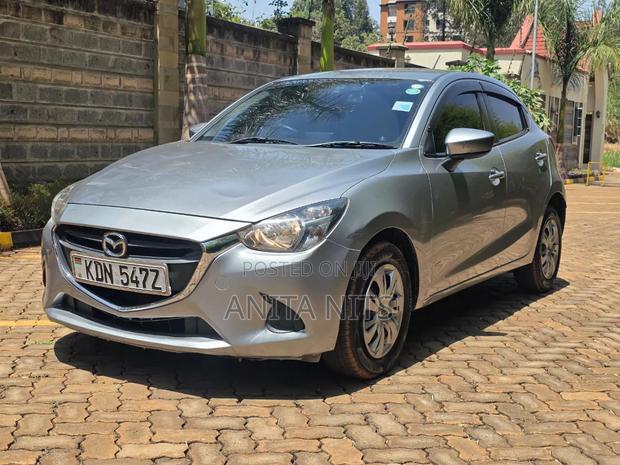 Mazda Demio 2016 Gray