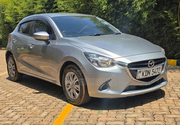 Mazda Demio 2016 Gray