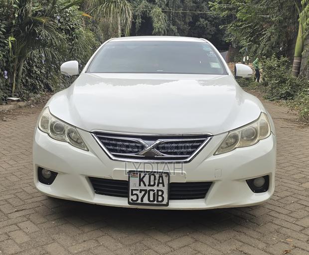 Toyota Mark X 2013 White