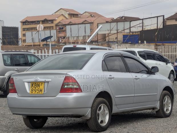 Toyota Corolla 2004 Silver
