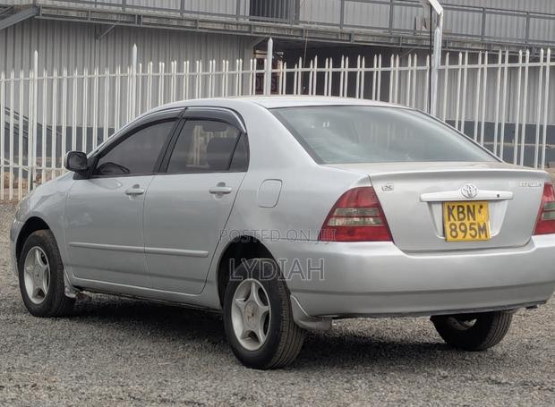 Toyota Corolla 2004 Silver