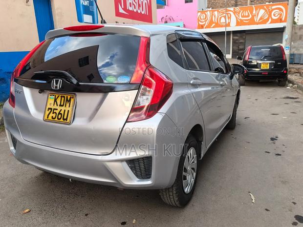 Honda Fit 2017 Silver