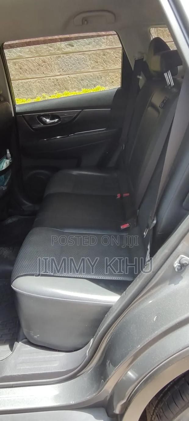 Nissan X-Trail 2018 Gray