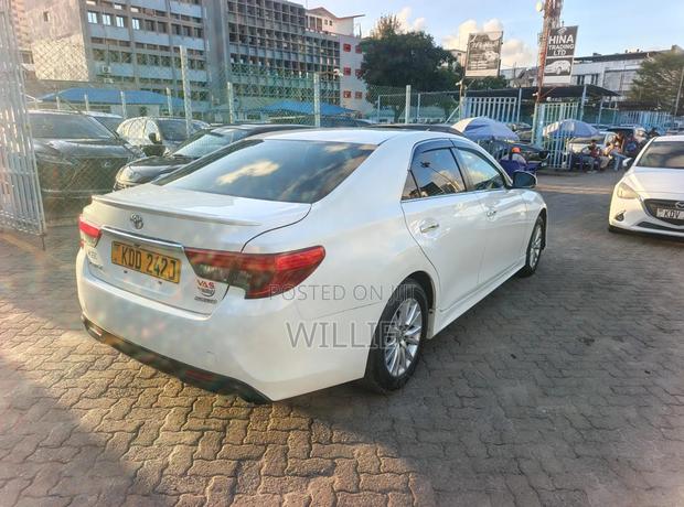 Toyota Mark X 2014 White