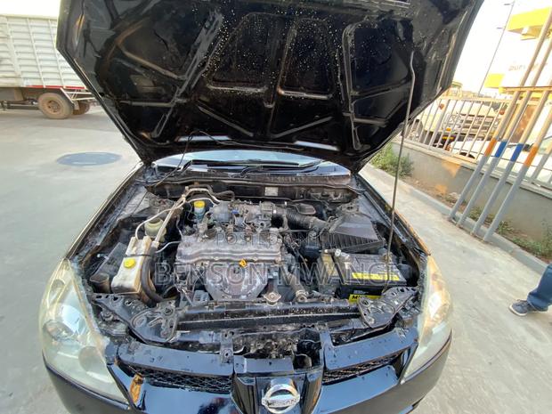 Nissan Wingroad 2004 Black