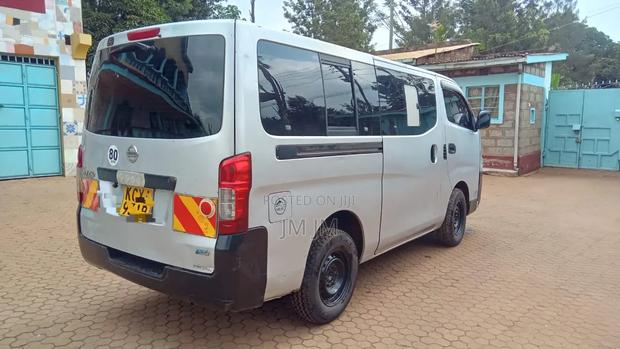 Nissan NV350 2013 Silver