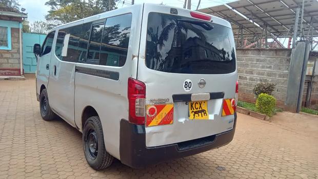Nissan NV350 2013 Silver