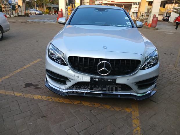 Mercedes-Benz C200 2018