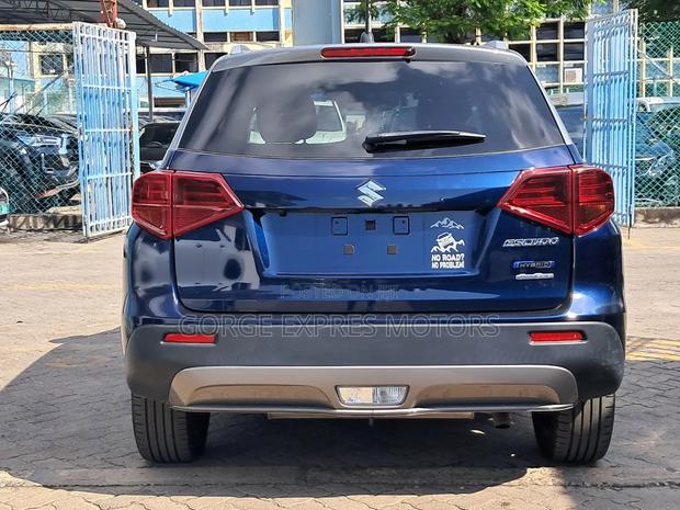 Suzuki Escudo 2023 Blue
