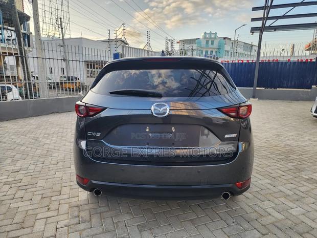 Mazda CX-5 2019 Gray