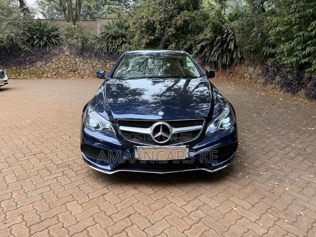 Mercedes-Benz E350 2010 Blue