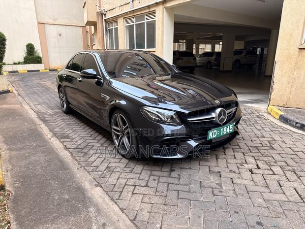 Mercedes-Benz E63 2018 Black