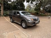 Mitsubishi L200 Double Cab 2.4 154hp 4WD 2017 Gray for sale