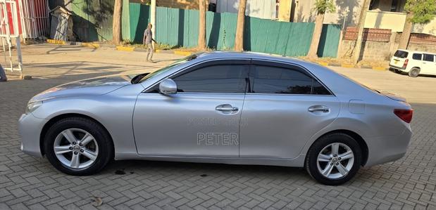 Toyota Mark X 2009 Silver