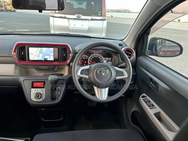 Toyota Passo 2019 Brown