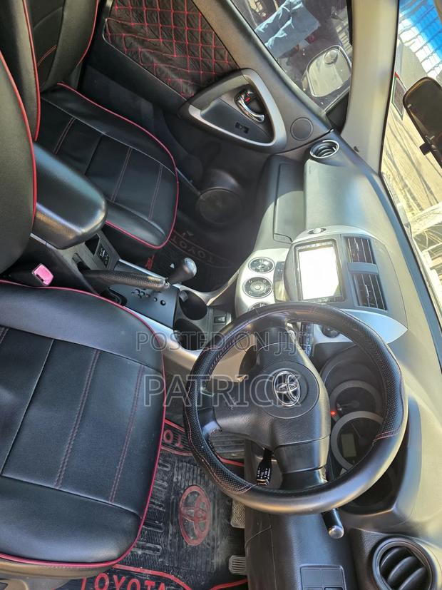 Toyota RAV4 2009 Black