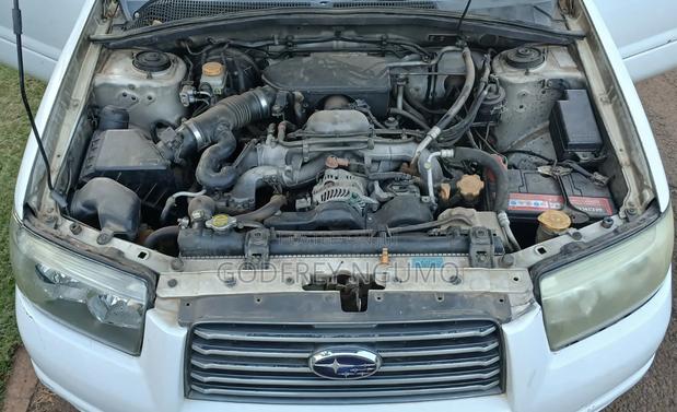 Subaru Forester 2005 White