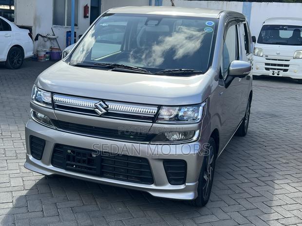 Suzuki Wagon R 2019 Gray